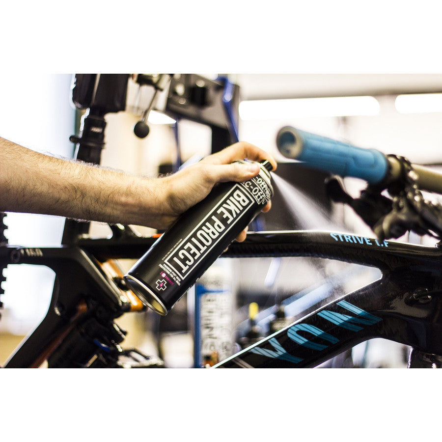 Muc-Off Bike Protect 500 ml – ochranný sprej na kolo